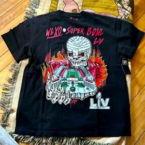 NWT weekend Super Bowl shirt